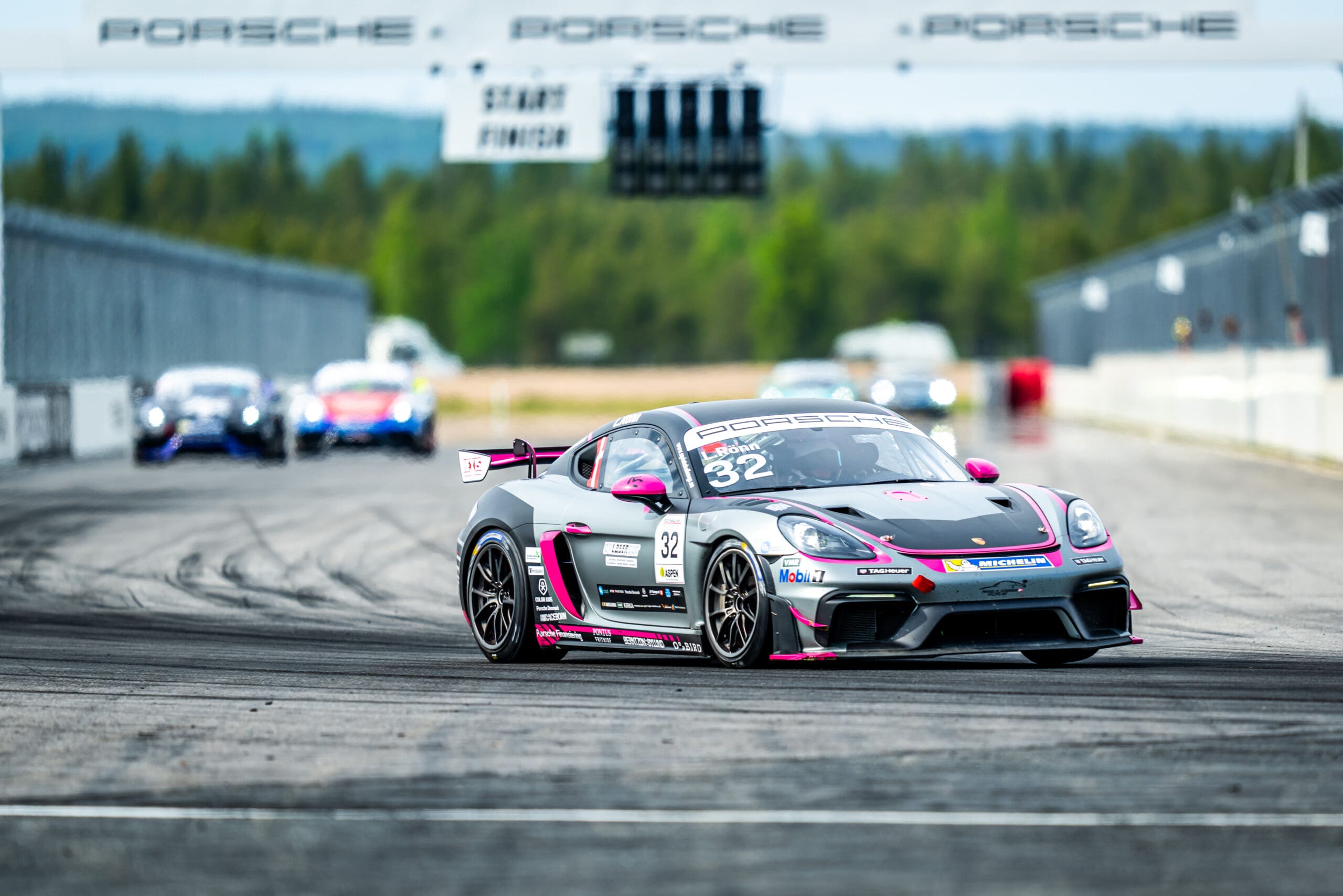 Kontakt Lærke Rønn Racing – Bliv en del af rejsen mod GT3